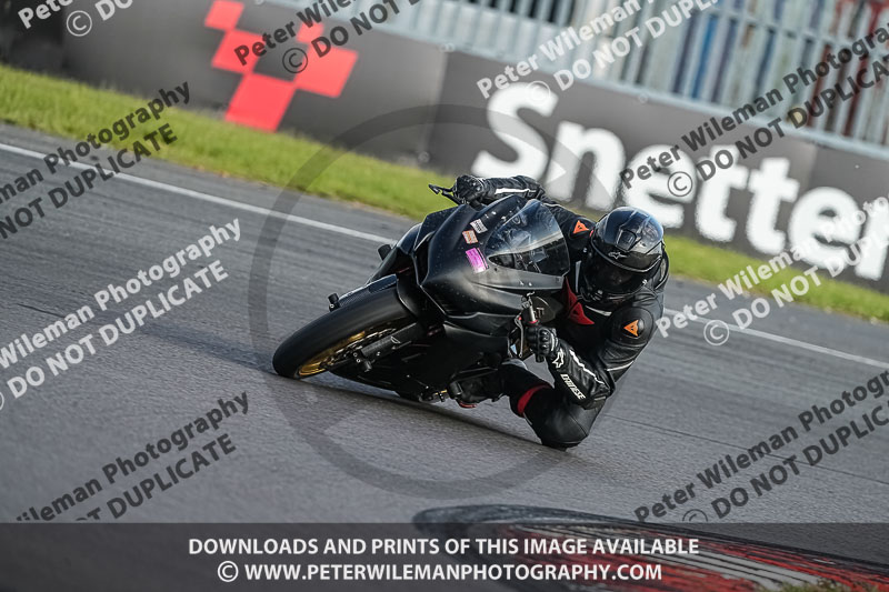 enduro digital images;event digital images;eventdigitalimages;no limits trackdays;peter wileman photography;racing digital images;snetterton;snetterton no limits trackday;snetterton photographs;snetterton trackday photographs;trackday digital images;trackday photos